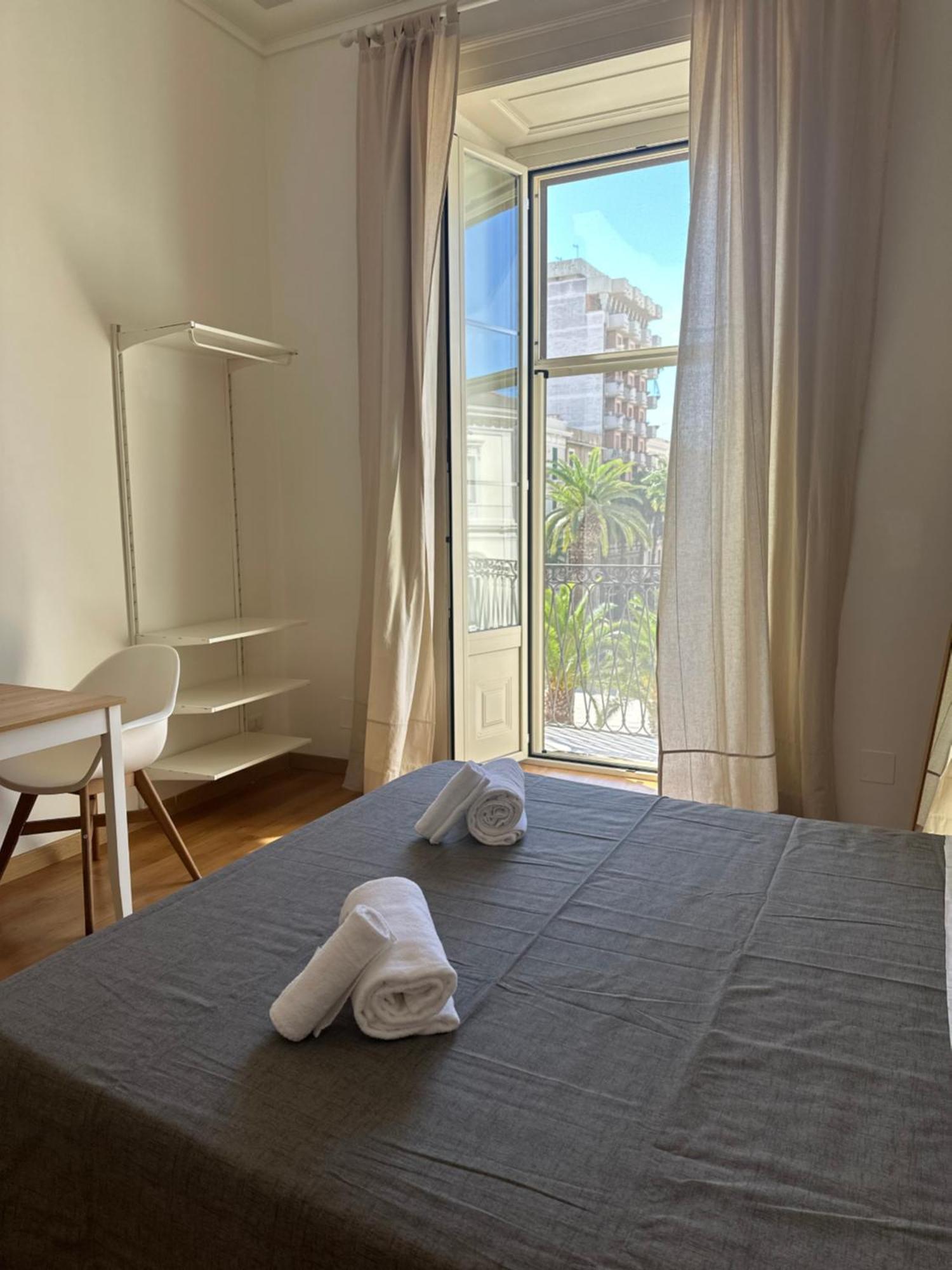 Amica Taranto In Piazza Apartment Luaran gambar